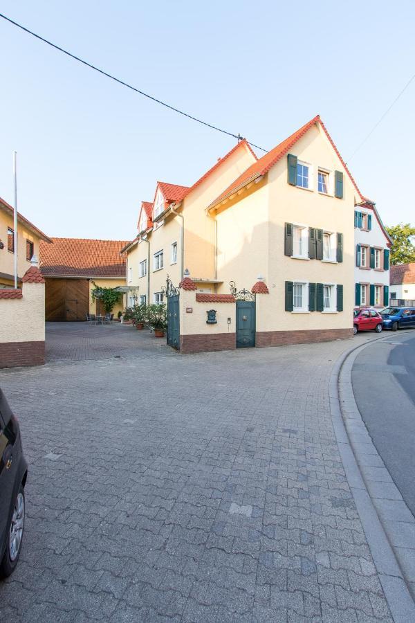Weingut Und Gaestehaus Henrici Friesenheim is an Ortsgemeinde Exteriér fotografie